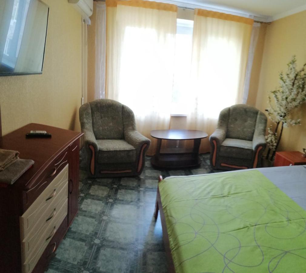 Апартаменты На Победы 25 Kremenchuk Ngoại thất bức ảnh